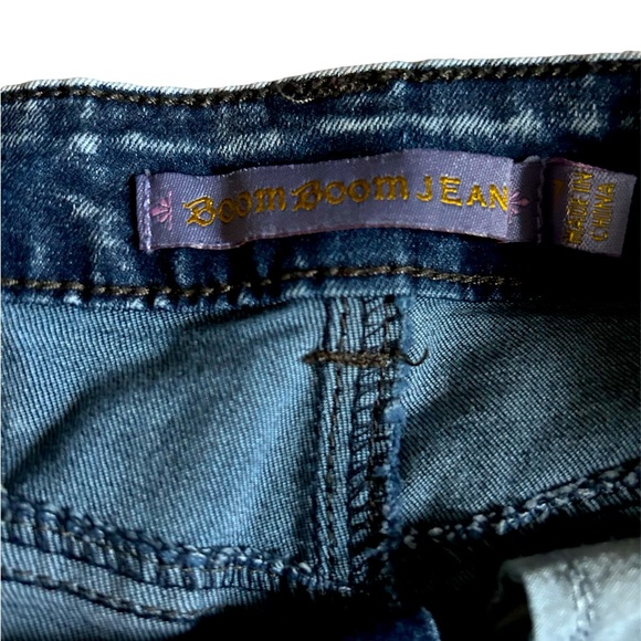 100% Organic Whoop Ass Patch Pocket Handpainted Daisy Duke Jean Shorts Size 7 - Picture 3 of 5